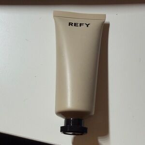 New REFY Topaz Gloss Highlighter